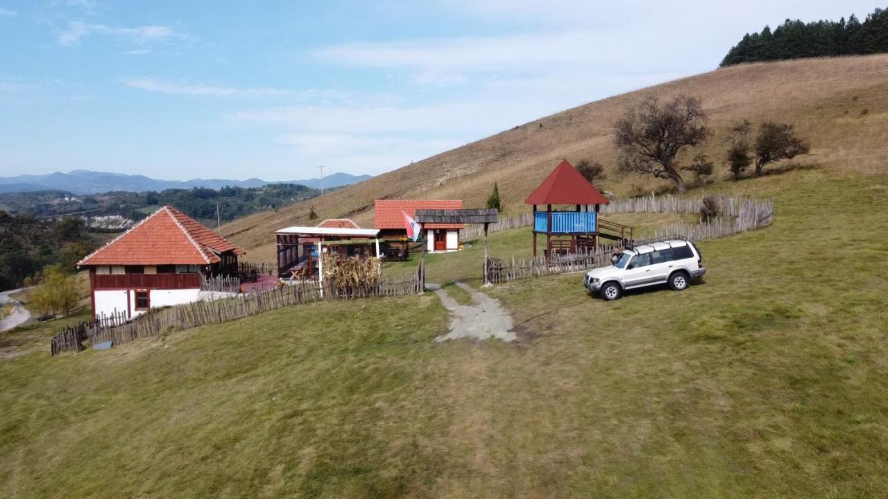 Etno Village Gostoljublje Kosjeric المظهر الخارجي الصورة