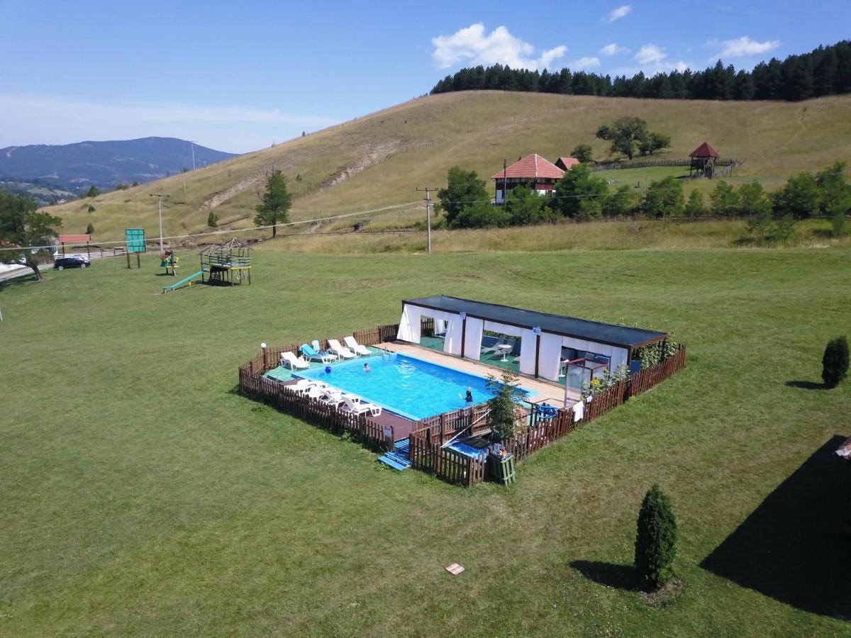 Etno Village Gostoljublje Kosjeric المظهر الخارجي الصورة