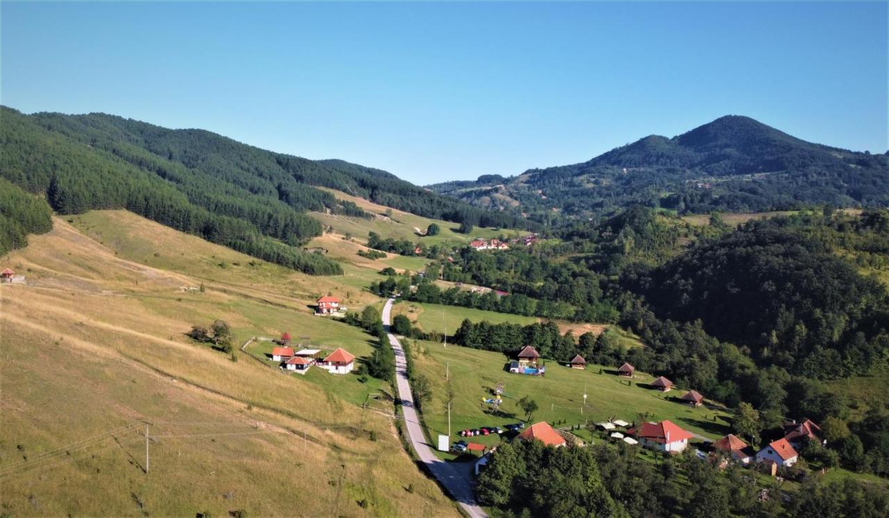 Etno Village Gostoljublje Kosjeric المظهر الخارجي الصورة